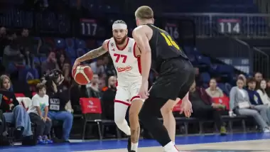 Son anları kıran kırana geçen maçta kazanan Bahçeşehir Koleji 