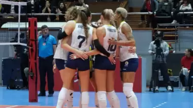 Arina Fedorovtseva yıldızlaştı, Fenerbahçe sezona galibiyetle başladı!