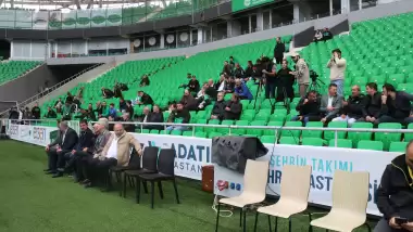 Sakaryaspor'da olağanüstü genel kurul: Aday yok, tepki çok
