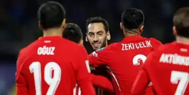 Hakan Çalhanoğlu'nun soyunma odasında yaptığı konuşma ortaya çıktı: "Sizden özel ricam..."