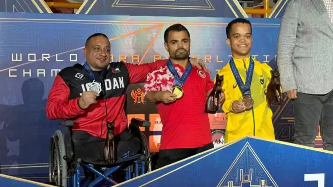 Abdullah Kayapınar, dünya şampiyonu oldu