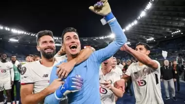 Milli takım kampından izinsiz ayrıldığı açıklanmıştı! Lille'den Berke Özer açıklaması!