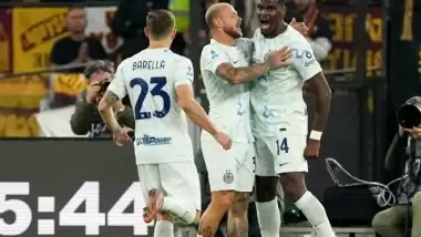 Hakan'lı Inter, Roma'yı deplasmanda devirdi