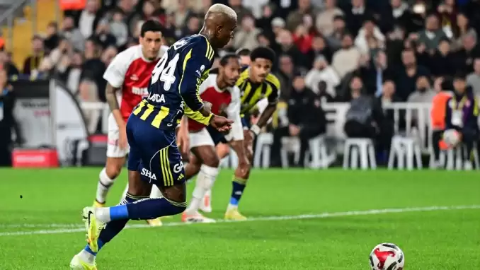 Talisca'nın yaptığı değişiklik sonuç verdi! Son iki penaltıda iki gol...