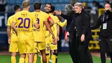 Orhan Ak: "Çok zor bir maçı kazandık"