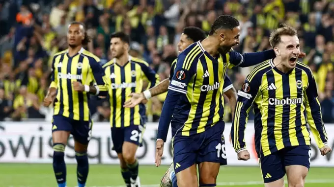 Kadıköy’de ilk 11'ler açıklandı! Fenerbahçe'nin rakibi Stuttgart