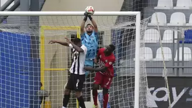 İstanbul'da maç başladığı gibi bitti