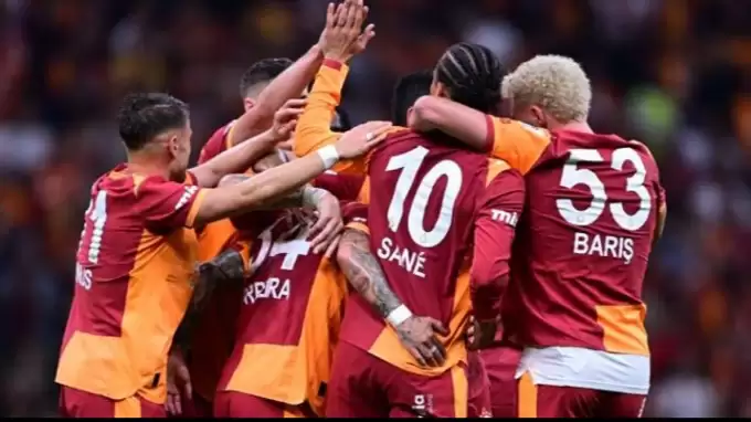 Türkiye’ye döndü! Galatasaray’da gözler Trabzonspor maçına çevrildi