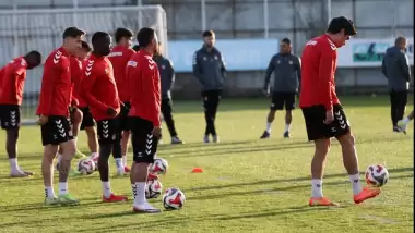 Sivasspor'dan resmi açıklama: Yollar ayrıldı