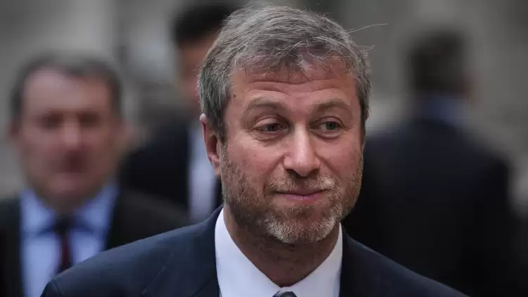 "Beşiktaş'ı Abramovic'e satmaya çalışıyorlar... Sattırmayız"