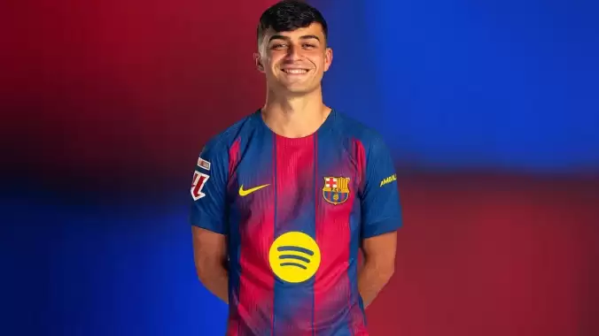 Mutlu eden kırmızı kart! 53 maçlık seri son buldu...