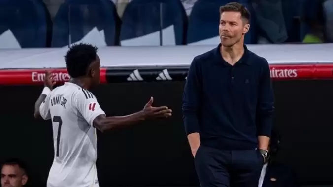 El Clasico'da Xabi Alonso'ya tepki göstermişti: Vinicius Junior'dan açıklama!