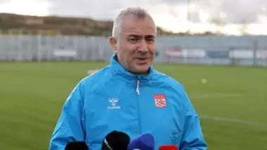 Mehmet Altıparmak: "Biran önce alt sıralardan çıkmalıyız"
