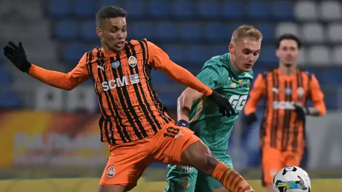 Shakhtar Donetsk kupadan elendi, Arda Turan çıldırdı: Futbolcularıma rahat vermeyeceğim!