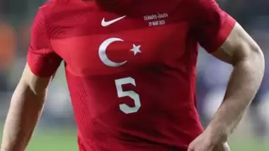 Duyurdular! Avrupa devi Türk futbolcuyu devre arasında göndermek istiyor