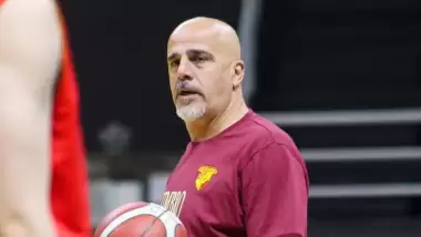 Rüçhan Tamsöz: "Takımı daha yukarı taşımak istiyoruz"