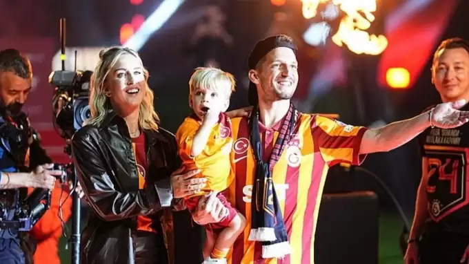 Dries Mertens ve ailesi İstanbul'da!