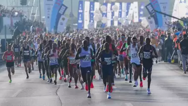 İstanbul Maratonu’nu erkeklerde Rhonzas Lokitam Kilimo, kadınlarda Bizuager Aderra kazandı