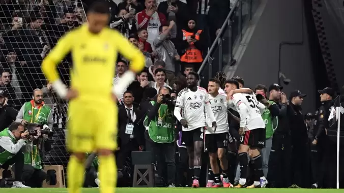 Golünü attı, Beşiktaş'ı derbide öne geçirdi: El Bilal Toure'den kariyerinde bir ilk!