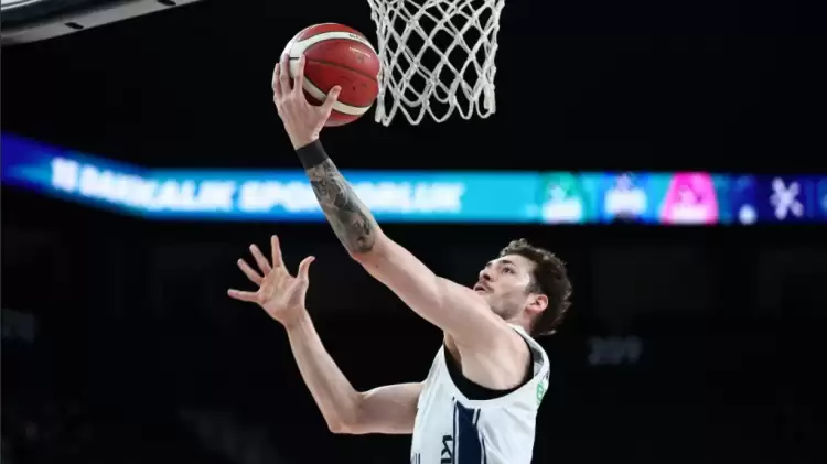 (Yazılı Özet) Anadolu Efes - Glint Manisa Basket Maç Sonucu: 102-74