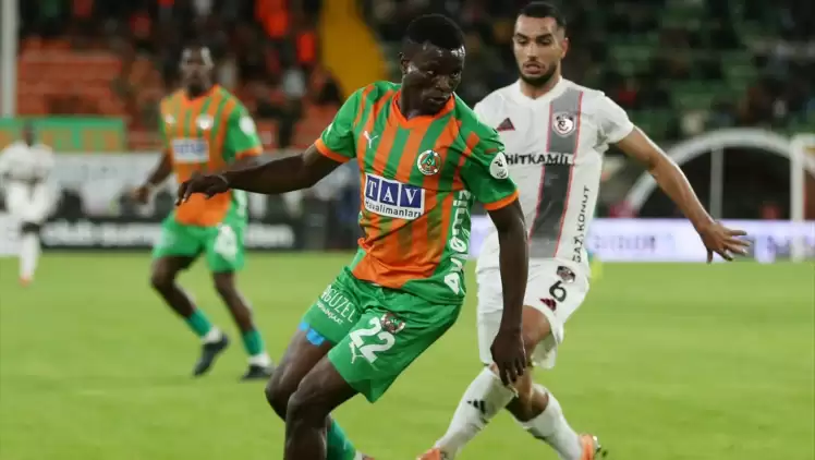 Alanya'da sessiz maç!