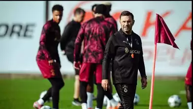 Sakatlık bitti, şov başlıyor: Okan Buruk’un güvendiği isim Ajax maçında!