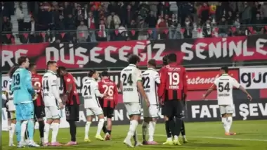 Sakaryaspor’un ırkçılık isyanı ortalığı karıştırdı! Vanspor’dan olay gibi açıklama