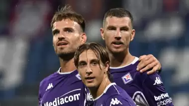 Edin Dzeko ile tartışmıştı... Fiorentina, resmen yollarını ayırdı
