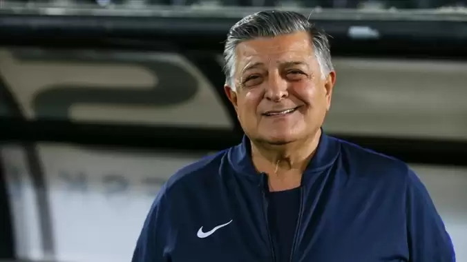 Yılmaz Vural'dan flaş itiraf: "O takımda oyuncular beni istemedi!"