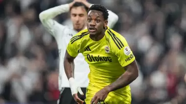 Jhon Duran'dan derbi sonrası alkışlanacak hareket