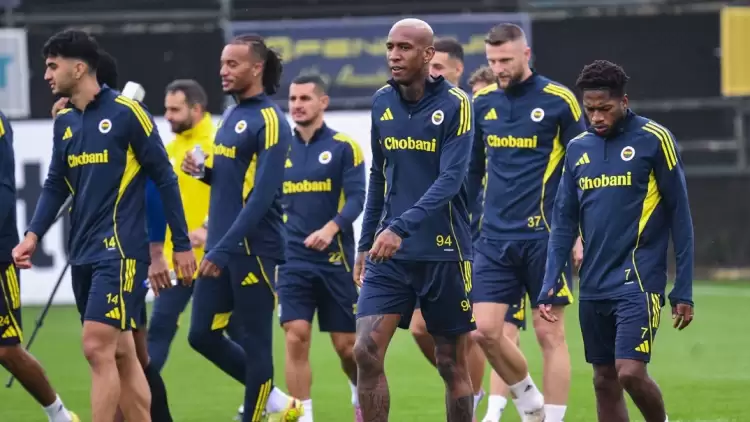 Fenerbahçe'nin Viktoria Plzen maçının kamp kadrosu belli oldu