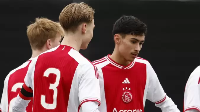 Galatasaray, Ajax'a farklı kaybetti