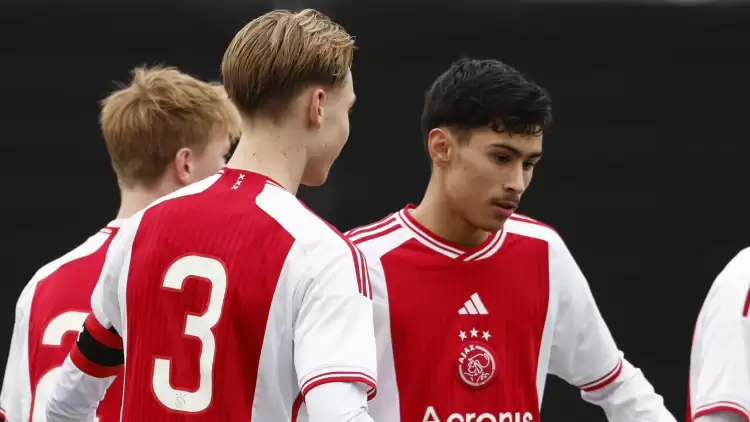 Galatasaray, Ajax'a farklı kaybetti