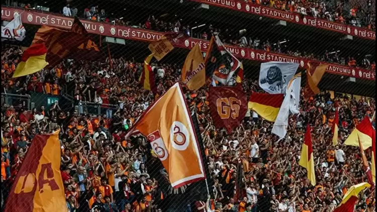 Galatasaray'ın eski yıldızı 31 yaşında futbolu bıraktı
