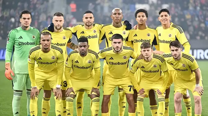 0-0 bitti ama herkes onu konuşuyor! Çek basını, Fenerbahçe'nin yıldızına hayran kaldı