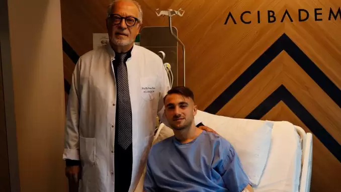 Galatasaray'da Yunus Akgün ameliyat oldu
