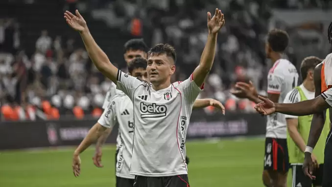 Beşiktaş'ta 3 isim yolcu: Yönetimden Cengiz Ünder kararı!