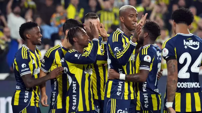 Fenerbahçe namağlup tek takım oldu!