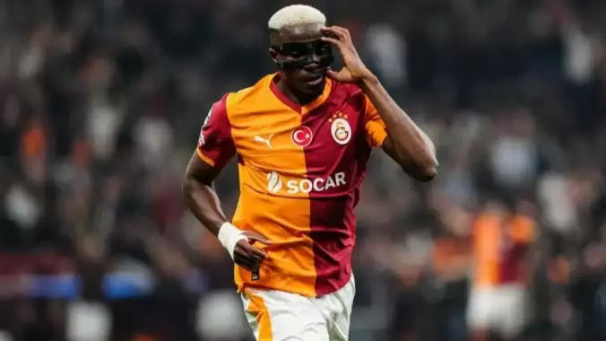 İngiliz devi Victor Osimhen'in peşini bırakmıyor!