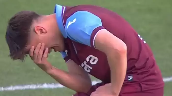 Attığı golün ardından ağlamıştı! Bahis oynayanların arasında o da var