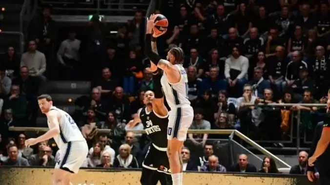 Anadolu Efes, Virtus Bologna'ya mağlup