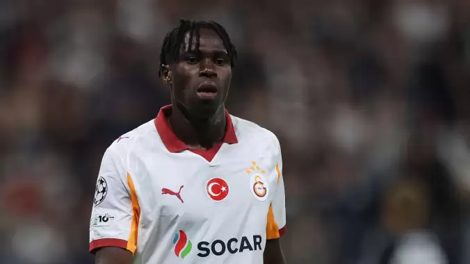 Singo, İngiliz devleri peşine taktı!