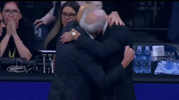 EuroLeague'de 15 yıllık küslük bitti! Maç sonu sarıldılar...