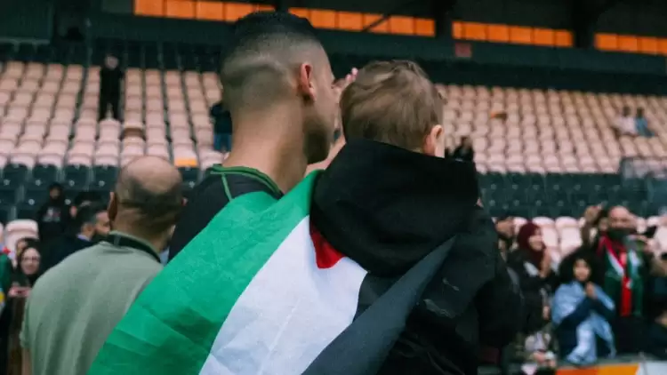 Filistin’i desteklediği için kadro dışı bırakılmıştı… Davayı kazandı, tazminatı aldı