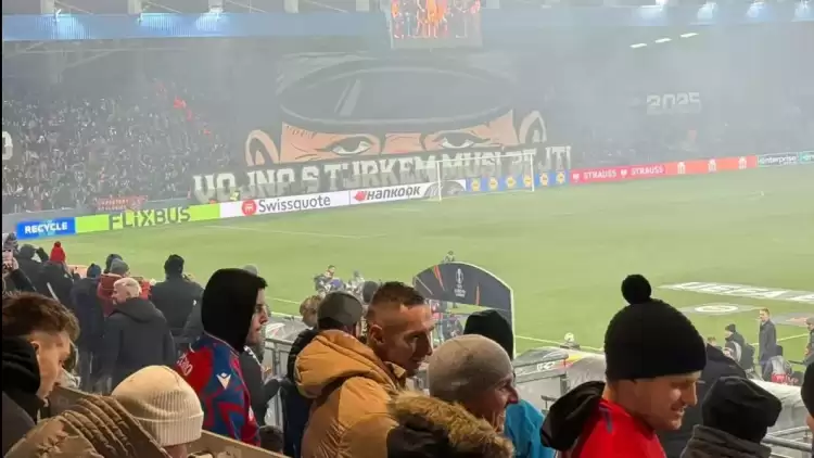 Türklerle savaş olmalı" pankartı açan takıma UEFA'dan şaka gibi ceza