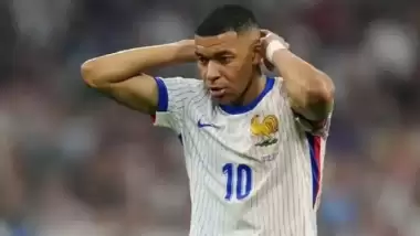 Fransa'da Kylian Mbappe şoku! Kamptan ayrıldı