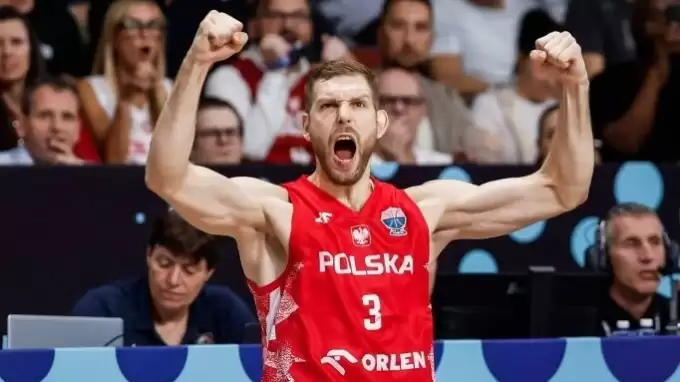 Karşıyaka, Polonyalı basketbolcu Michal Sokolowski'yi kadrosuna kattı