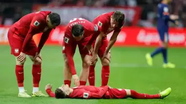 Sakatlanarak çıkmıştı... Hocasından Szymanski açıklaması