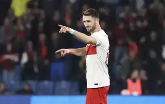 İsmail Yüksek, İspanya maçı öncesi cezalı duruma düştü!