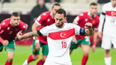 A Milliler kazandı, Hakan Çalhanoğlu’ndan duygusal mesajlar!